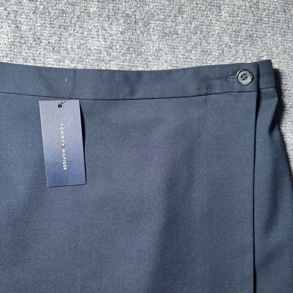 Tommy Hilfiger Navy Striped Skirt Size 6 Casual Coquette Office NEW NWT